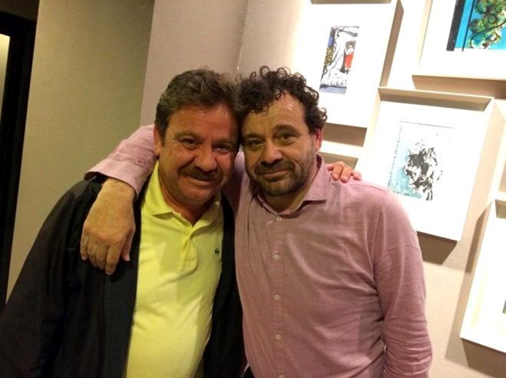 Kral Kaybederse'nin Yıldızı Geçmişe Işınlandı: Ünlülerin Unutulmaz Gençlik Anıları! 116