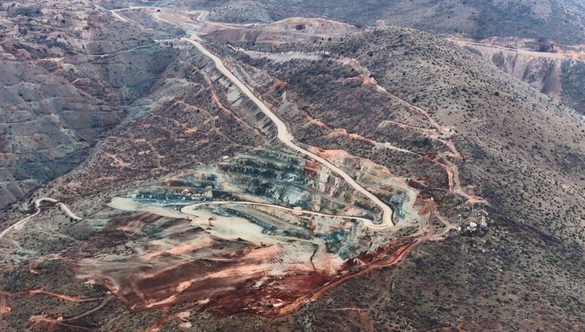 Erzincan İliç'te altın madeninde heyelan: Kayan sahadaki toprak siyanürlü mü? Erzincan İliç'te altın madeninde heyelan: Kayan sahadaki toprak siyanürlü mü?