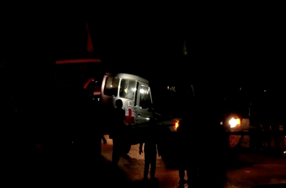 Gazze ateşkesinde 3. gün | İkinci rehine takası başladı - 1