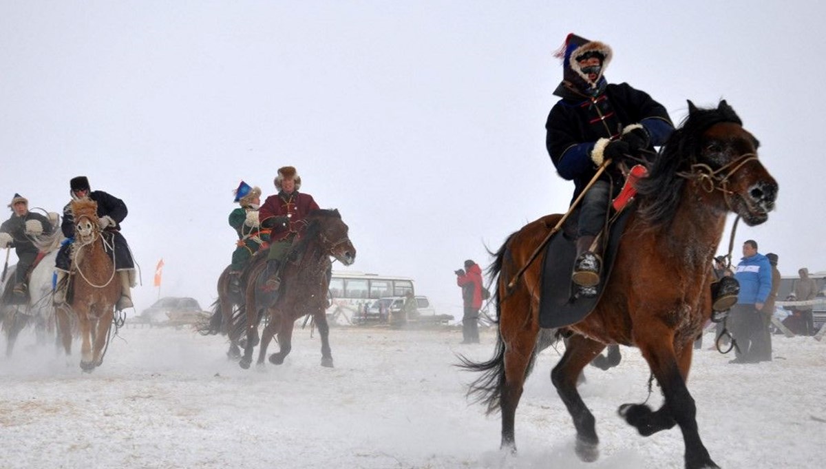Moğolistan'da son 50 yılın en sert kışı: 5 milyon hayvan öldü