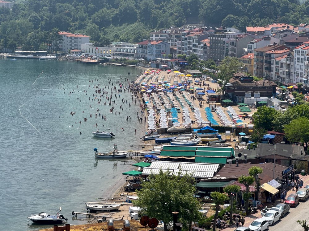 Bayram tatilinde yine doldu taştı: Nüfusunun 10 katı misafir ağırlıyor - 5