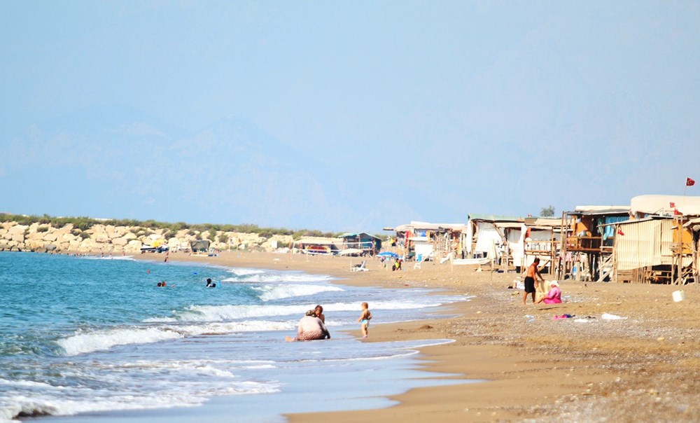Lüks tatilin bedavaya sunulduğu 'Çardak Beach' çöplük oldu - 10