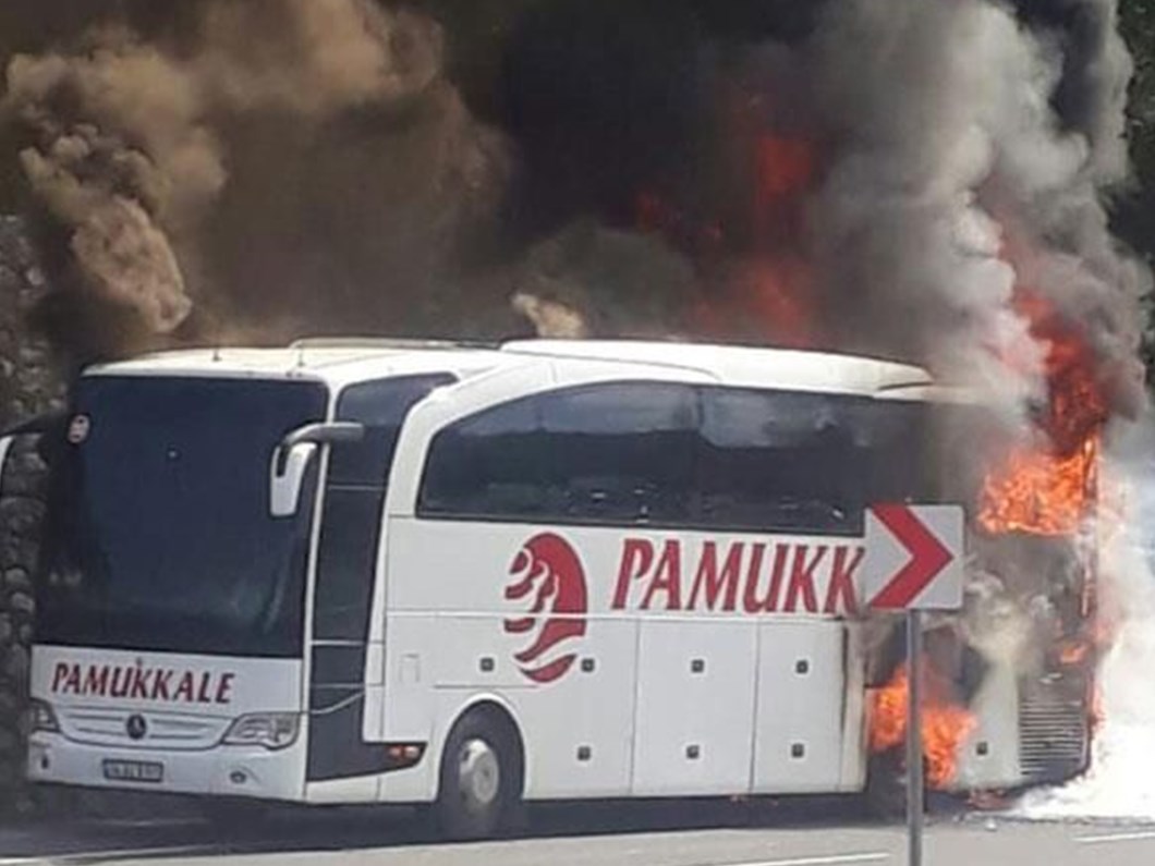 Duzce De Yolcu Otobusu Yandi Ntv