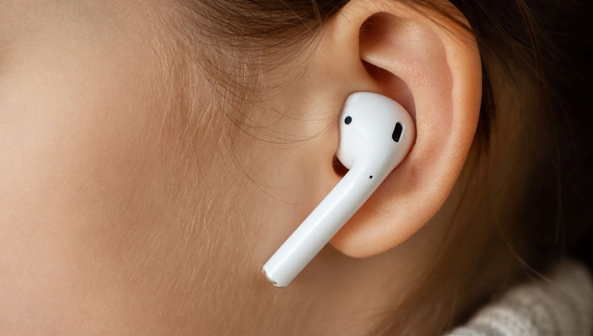 Apple'dan işitme cihazı modu: AirPods cihazlara yeni özellik