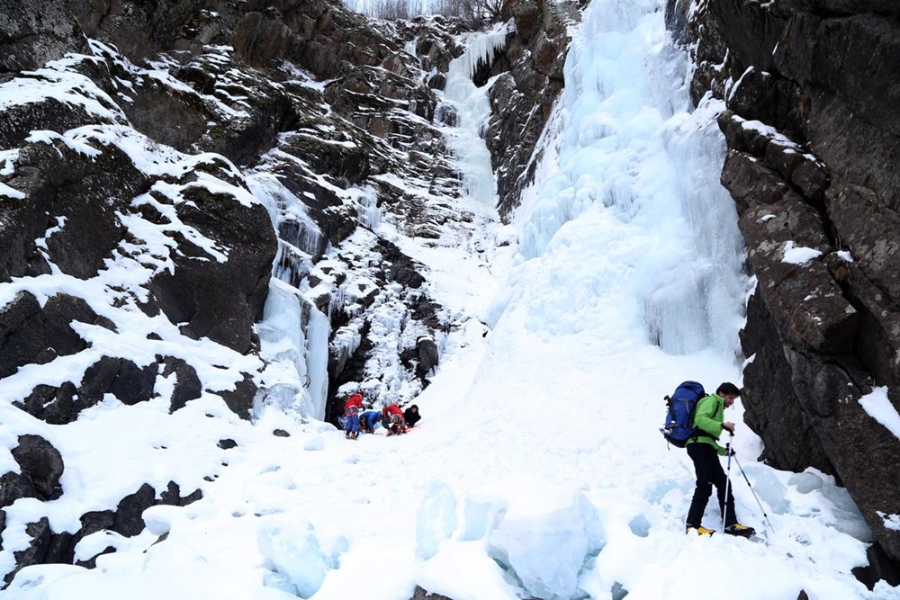 Türkiye'nin en uzun buz şelalesi Erzurum'da bulundu - 9