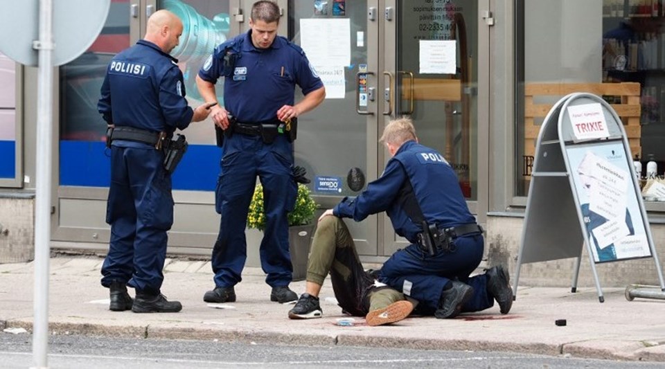 Finlandiya'da bıçaklı saldırı: 2 ölü, 6 yaralı - 1