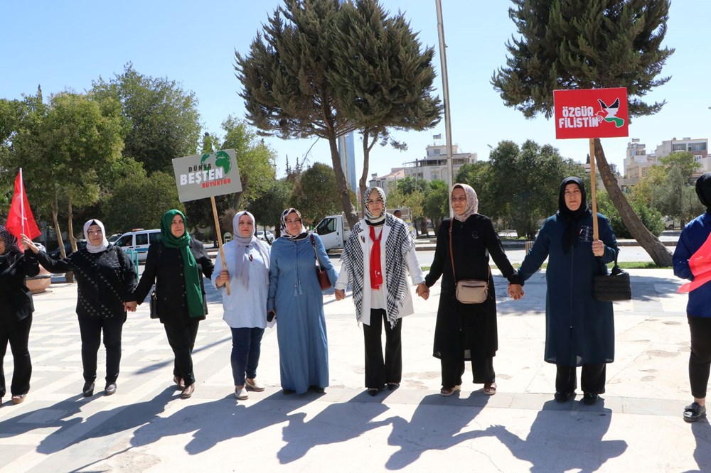 Kadınlardan Gazze'ye destek zinciri: İstanbul'da binlerce kişi toplandı - 6
