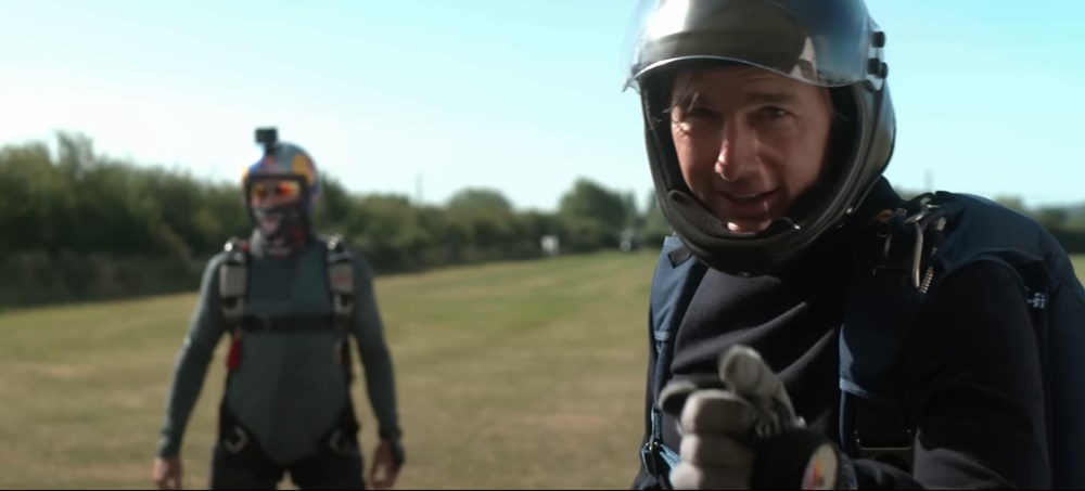 Tom Cruise kariyerinin en tehlikeli sahnesini çekti - 2