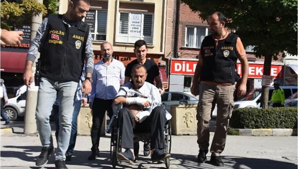 Satırlı eski eş katiline 'haksız tahrik' indirimi