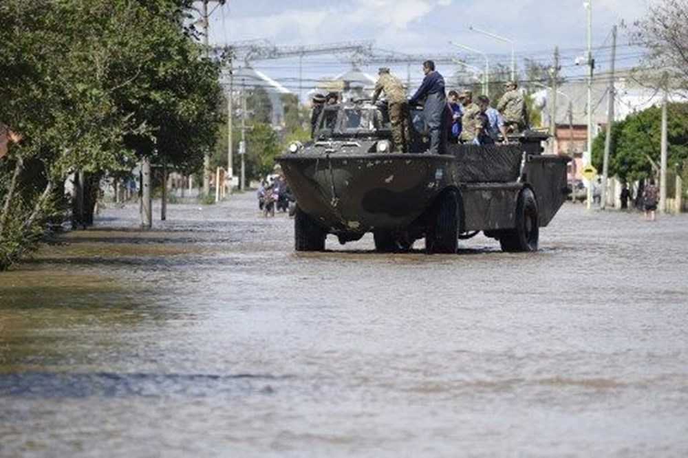 Arjantin'de sel: Ölenlerin sayısı 13'e yükseldi - 4