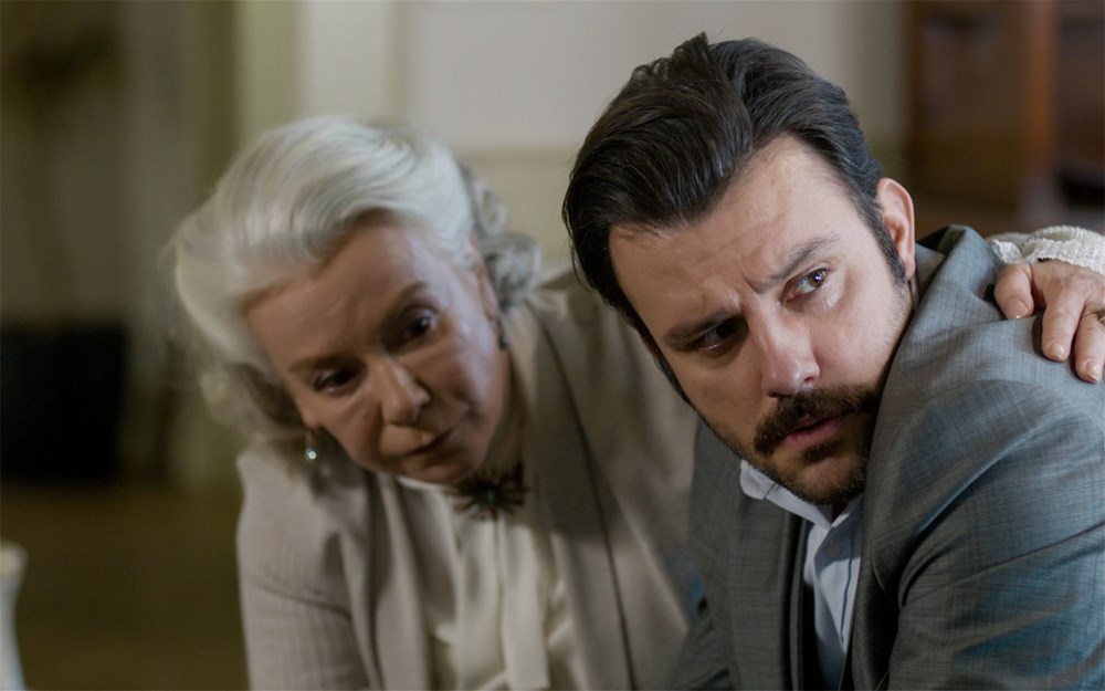Emmy'e aday olan İstanbullu Gelin'in yönetmeni Zeynep Günay Tan: Kalbini açabildiğin zaman vardığın yer evrensel oluyor - 13