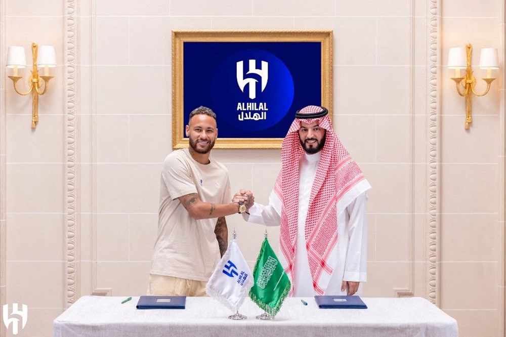 Neymar açıklandı Al Hilal taraftarları mağazalara koştu - 4
