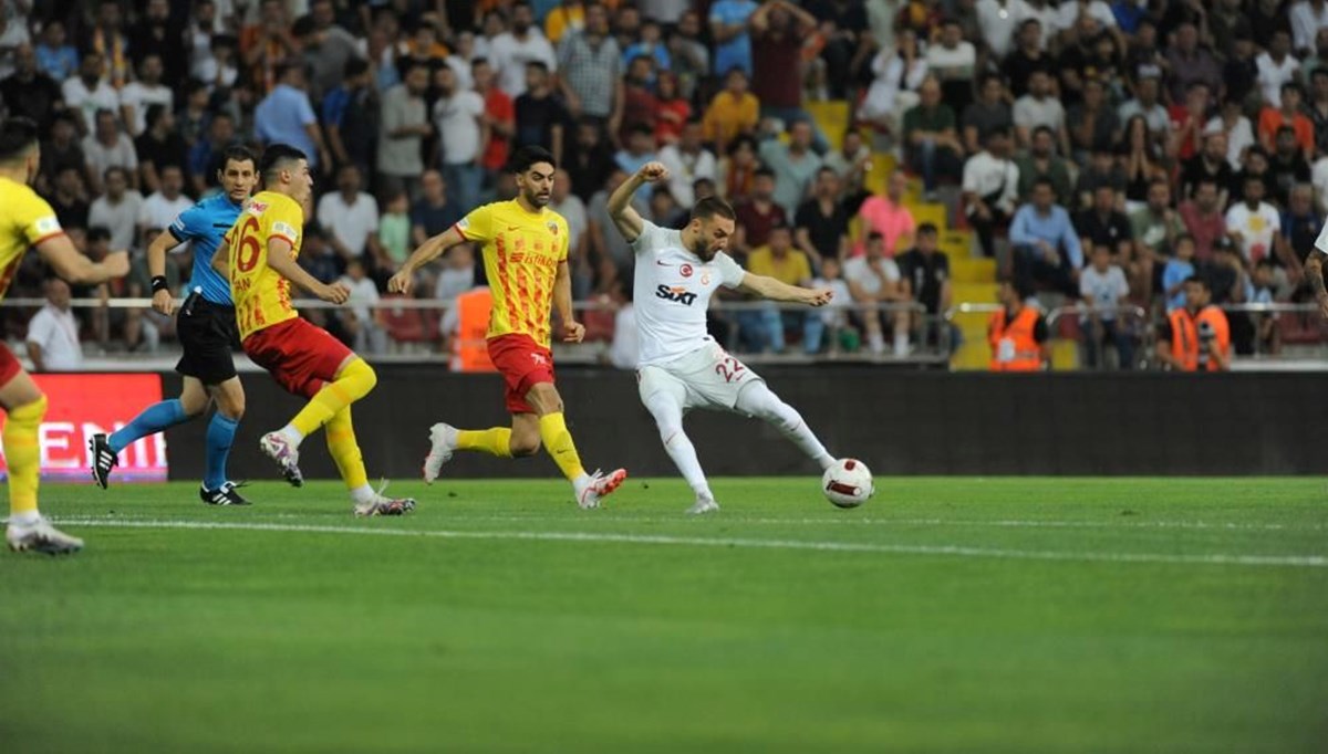 Galatasaray, Kayserispor deplasmanından beraberlikle döndü Galatasaray, Kayserispor deplasmanından beraberlikle döndü