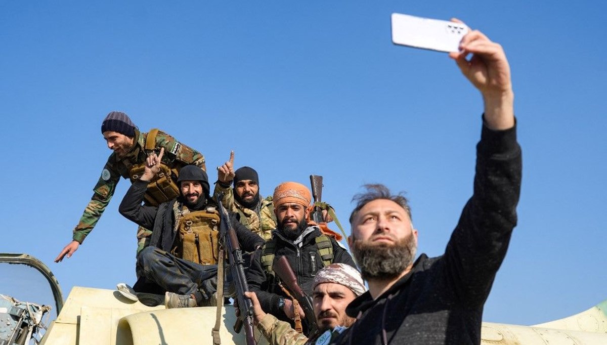 Suriye'de son durum: HTŞ liderliğindeki silahlı muhalifler Hama'ya girdi | Yüzlerce mahkumu serbest bıraktılar! Suriye'de son durum: HTŞ liderliğindeki silahlı muhalifler Hama'ya girdi | Yüzlerce mahkumu serbest bıraktılar!