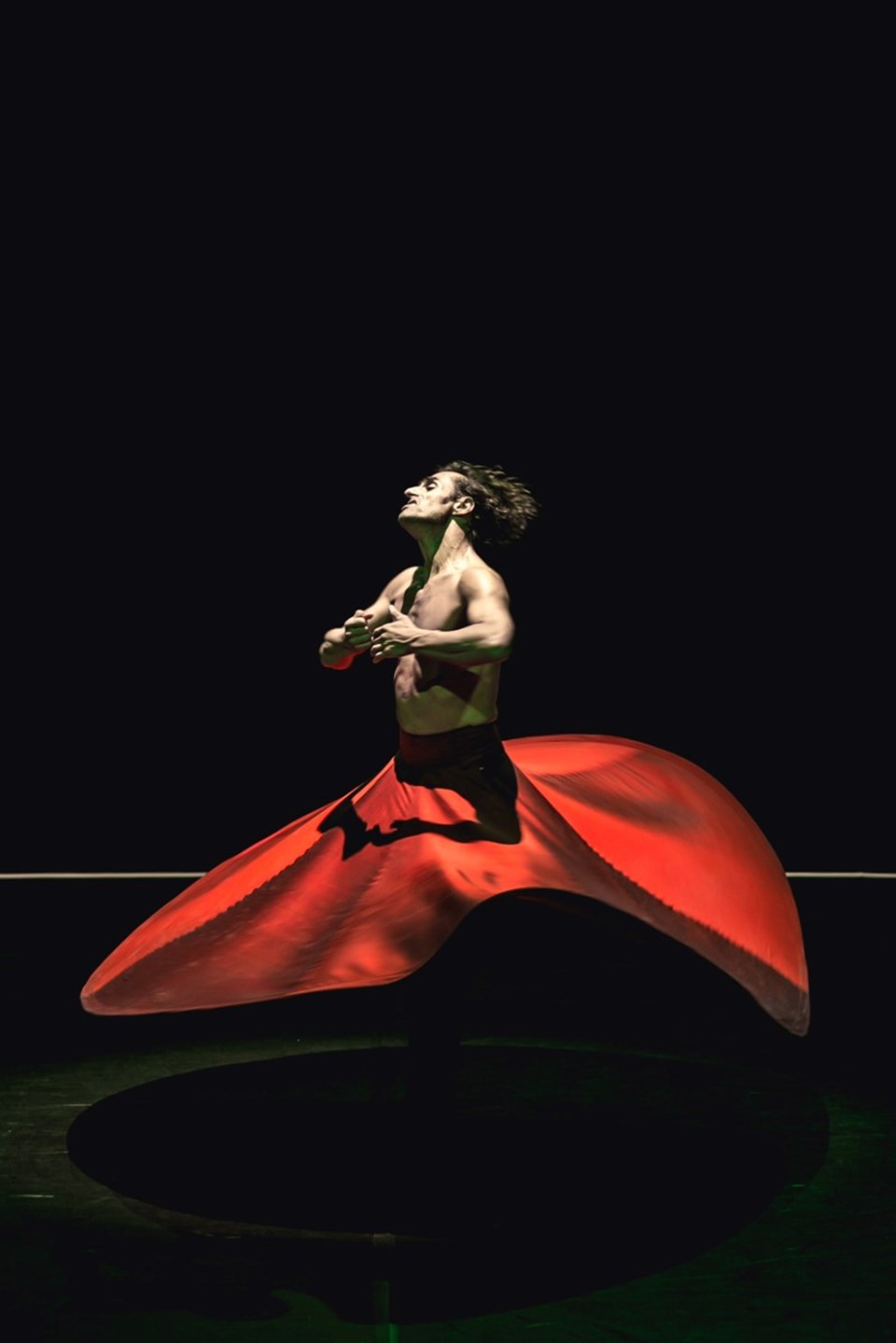 Ünlü dansçı Ziya Azazi 'Nefesin Devinimi' sahne alıyor - 1