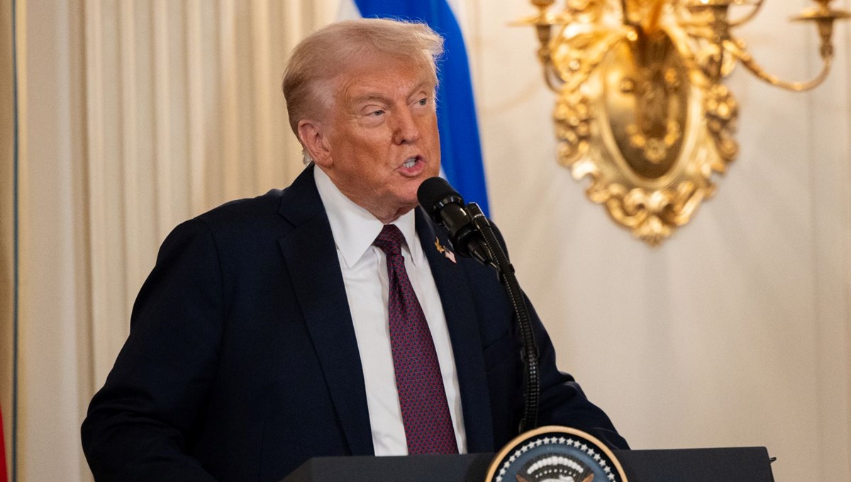 Trump'dan ithal kamyonlara gümrük vergisi Trump'dan ithal kamyonlara gümrük vergisi