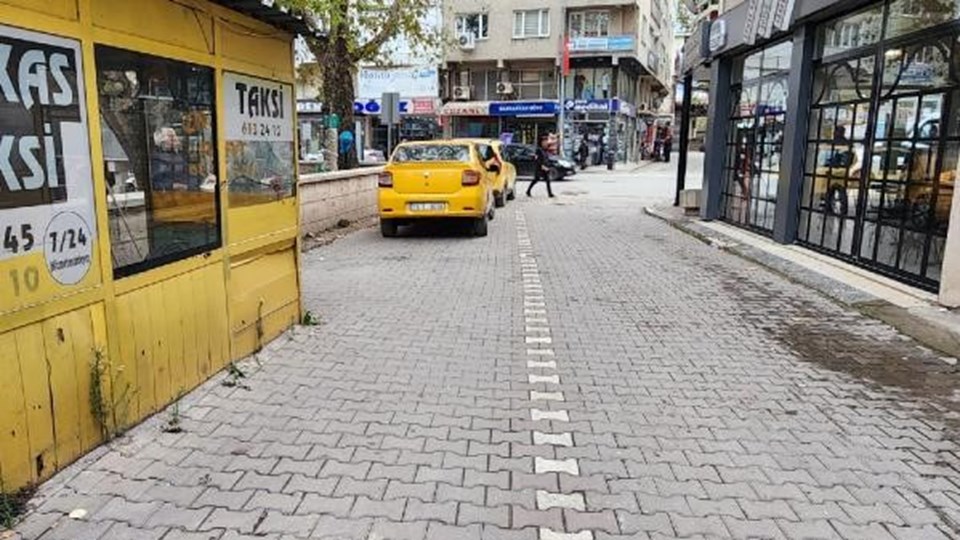 Alacağını isteyen arkadaşının suratına para atıp, kalbinden bıçakladı - 2