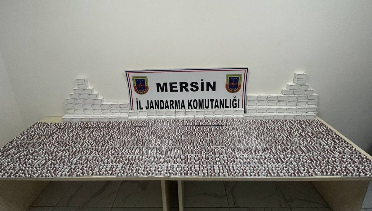 Mersin'de 14 bin uyuşturucu hap ele geçirildi Mersin'de 14 bin uyuşturucu hap ele geçirildi