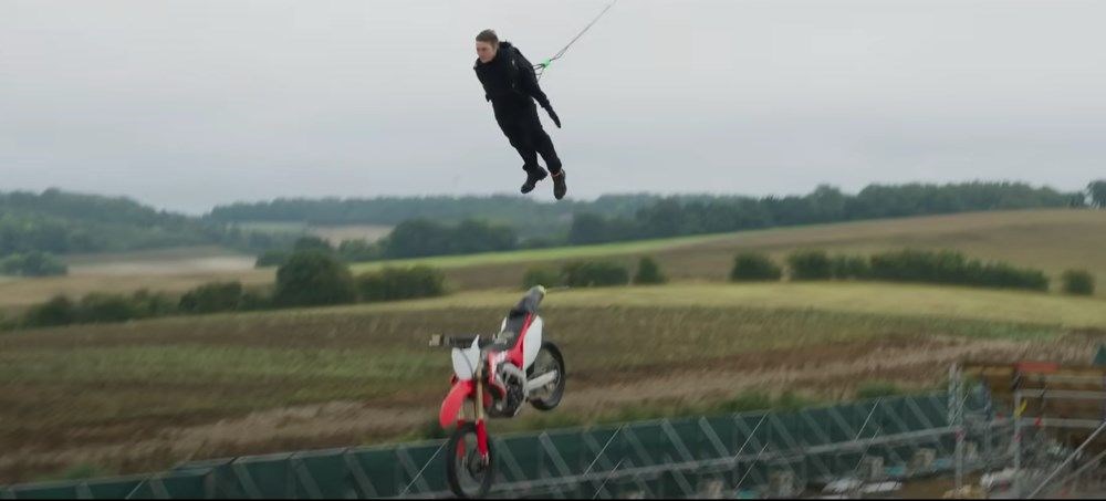 Tom Cruise Görevimiz Tehlike 7'deki "hayatının en tehlikeli" sahnesi hakkında konuştu - 2