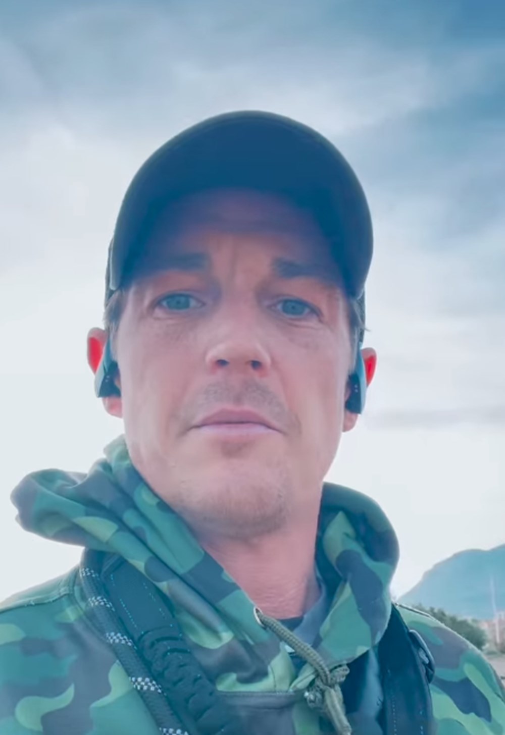 David Beckham'ın eski müdafaası meyyit bulundu: Günler evvel veda iletisi paylaşmış 73 WIBXi8mNgkOg z8881VGdQ