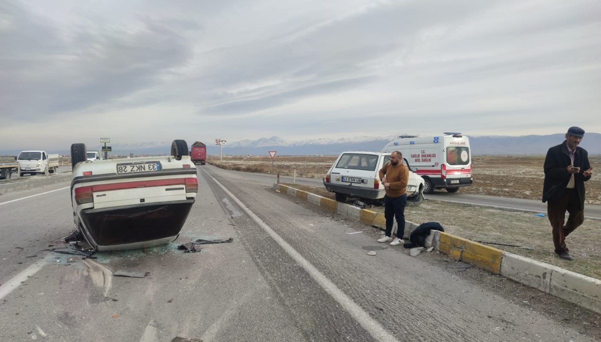 Konya’da iki otomobil çarpıştı: 8 yaralı