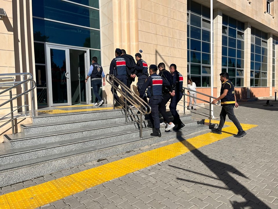 Çeşme'deki göçmen faciasında ölü sayısı 6'ya çıktı: 2 tutuklama - 1