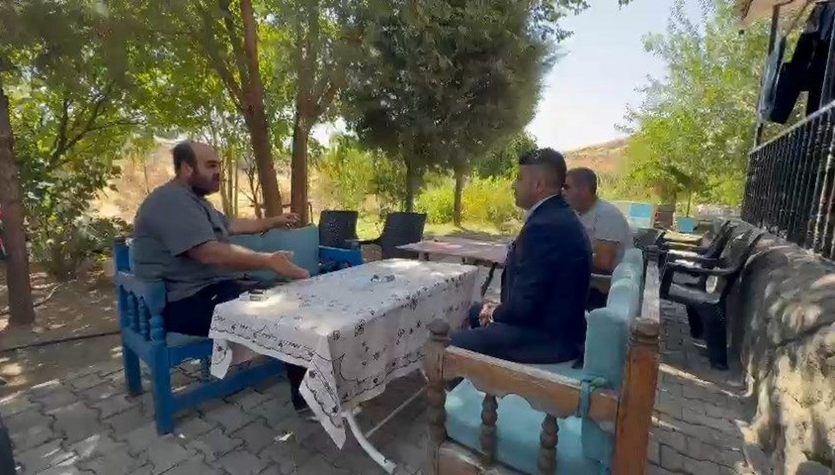 Narin'in babası Arif Güran: Hepsi akraba bile olsa bu işten vazgeçmem Narin'in babası Arif Güran: Hepsi akraba bile olsa bu işten vazgeçmem