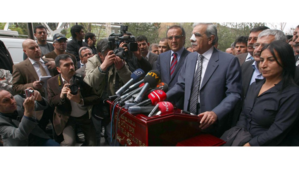 Türk: Bazen bir musibet...