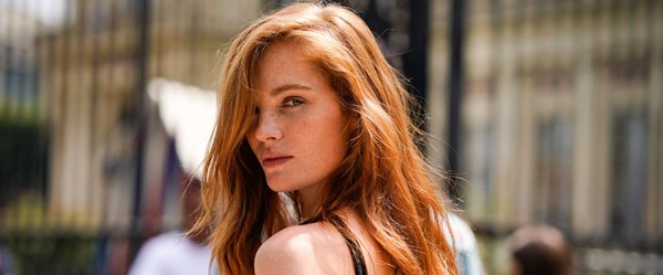Victoria's Secret'ın yeni gözdesi Alexina Graham