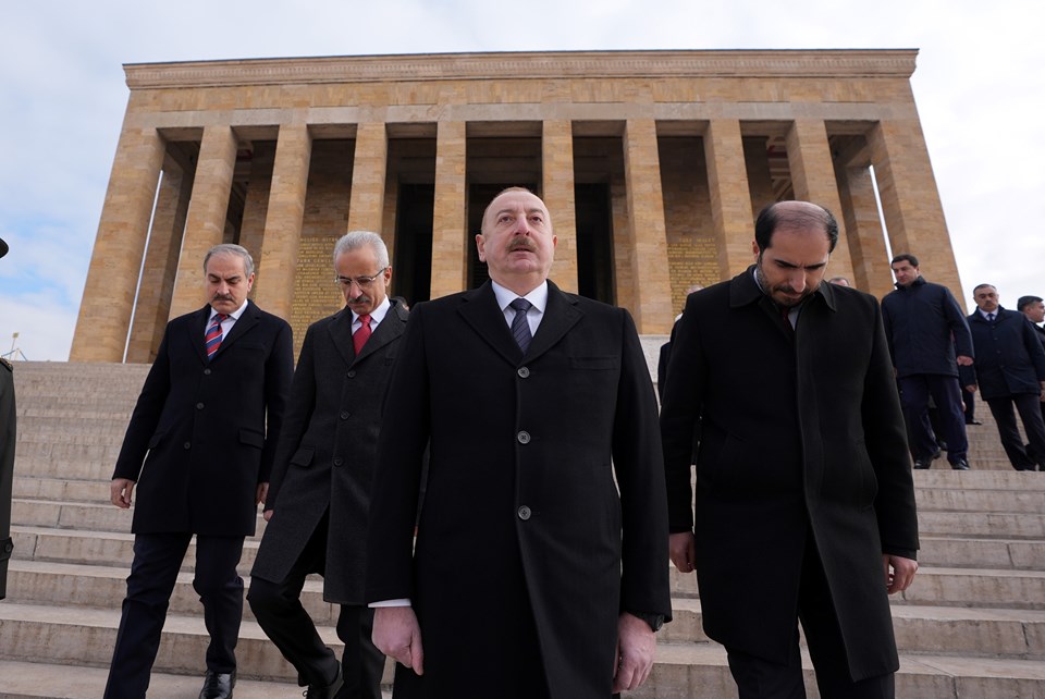 Aliyev’den seçim sonrası ilk ziyaret Ankara’ya | Cumhurbaşkanı Erdoğan: Kalıcı barış için tarihi bir fırsat penceresi açıldı - 1