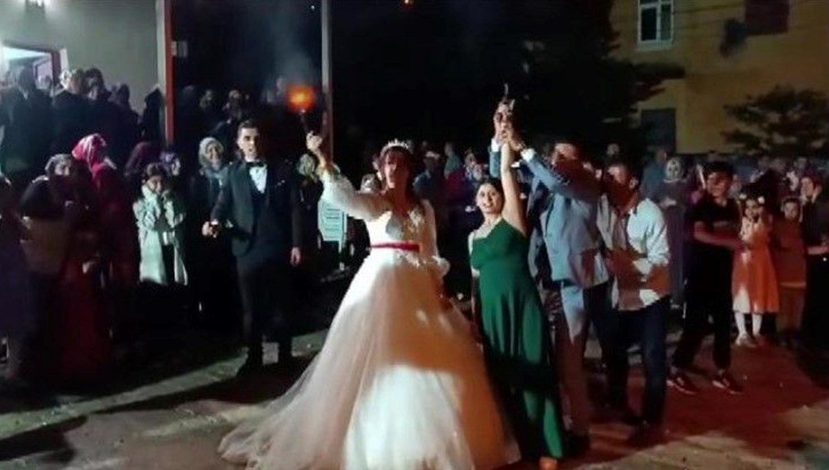 Maganda kurşunuyla ölümden aylar sonra ortaya çıkan görüntü: Gelin ve damat da havaya ateş açmış Maganda kurşunuyla ölümden aylar sonra ortaya çıkan görüntü: Gelin ve damat da havaya ateş açmış