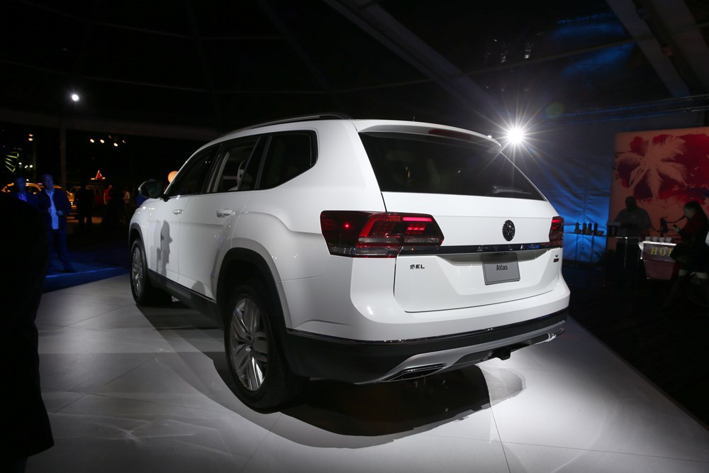 H7 atlas. Volkswagen Atlas задний бампер тюнинг.