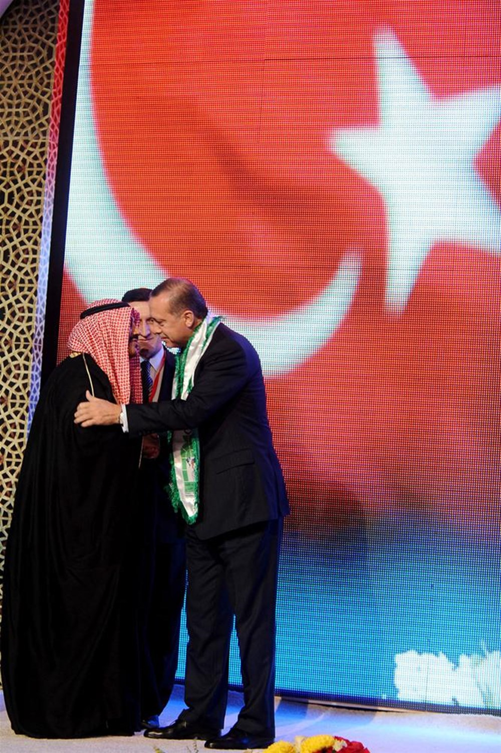 Erdoğan'a 'Mümtaz Şahsiyet' ödülü | NTV