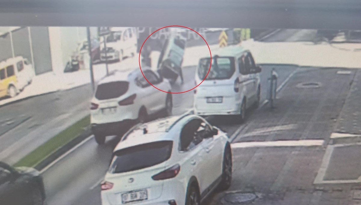 Elektrikli bisiklet devrildi