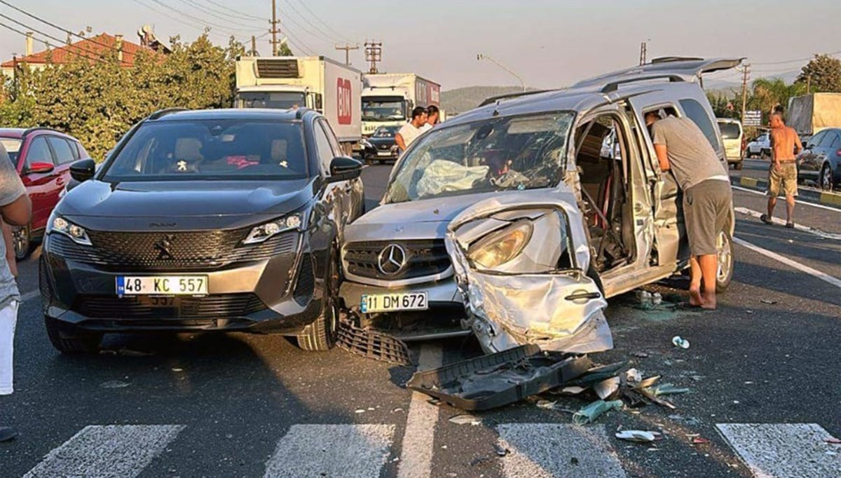 Gökova-Köyceğiz karayolunda kaza: 9 yaralı