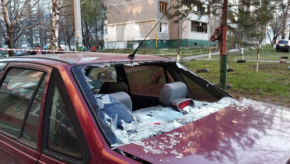 Arabasına drone çarpan kadın öldü