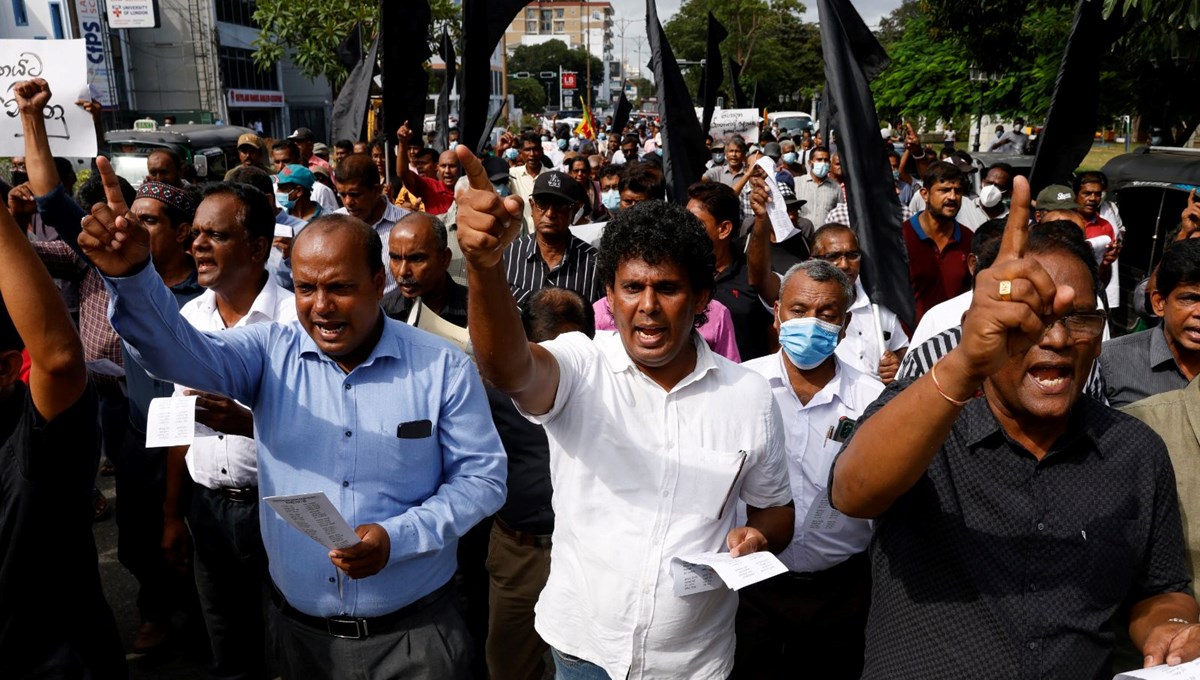 Sri Lanka'da devlet başkanının yetkilerini sınırlamak için yasa tasarısı sunuldu