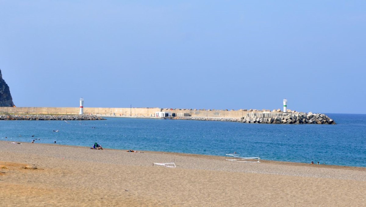 Antalya'da deniz kirliliği