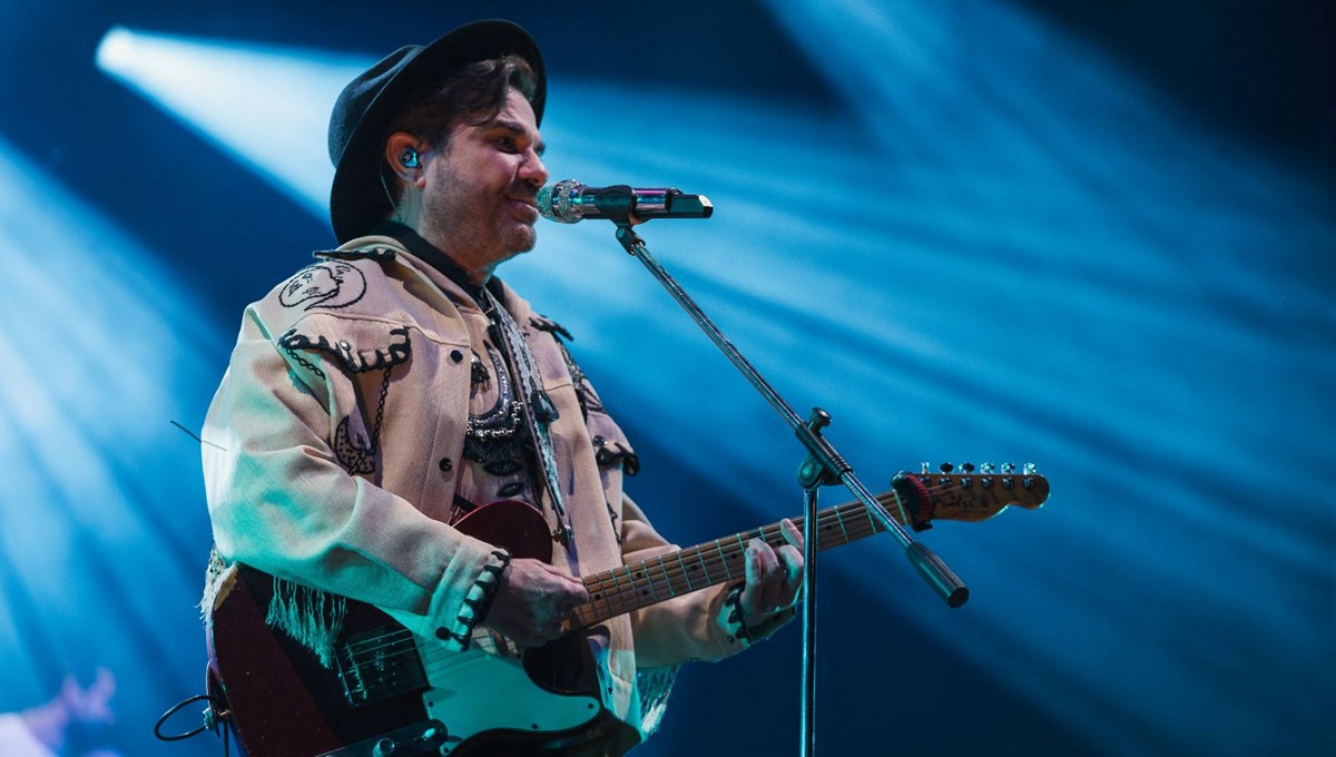 Alaçatı Ot Festivali’nde Kenan Doğulu rüzgarı