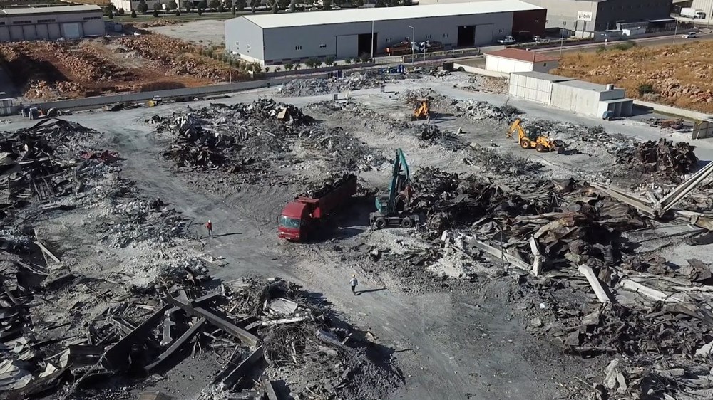 Yangında küle dönen Türkiye'nin ilk bitki fabrikası, 7 ayda yeniden inşa edildi - 9