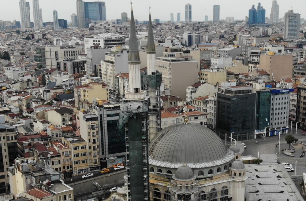 Taksim Camii'nin şerefesi göründü - 2