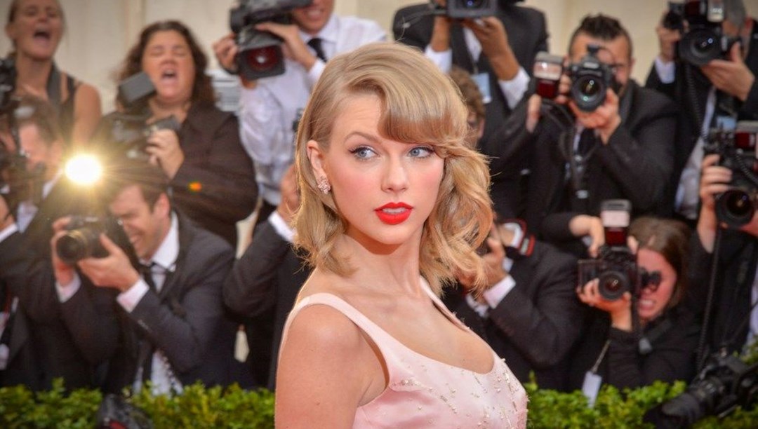Bodyguard geri dönüyor: Taylor Swift imza atmaya çok yakın