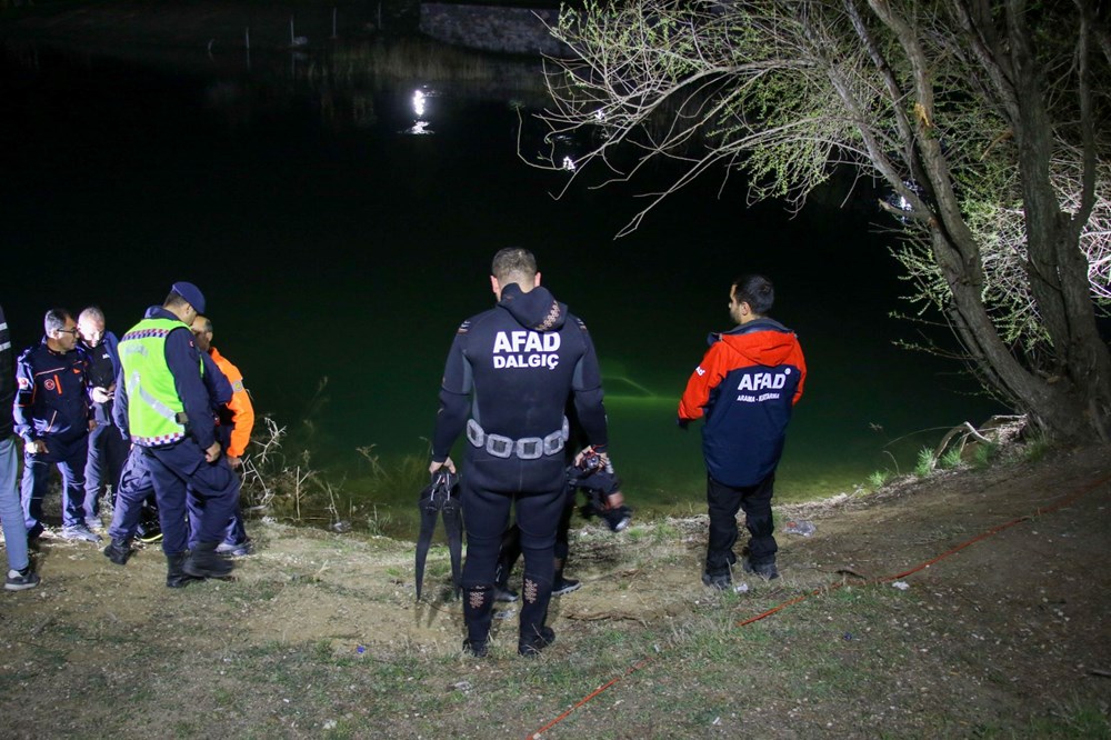 Uşak'ta otomobil gölete düştü: 1 kişi hayatını kaybetti - 6