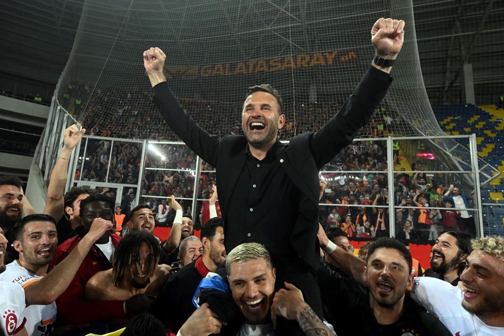Süper Lig'de 2022-2023 sezonu şampiyonu Galatasaray - 36