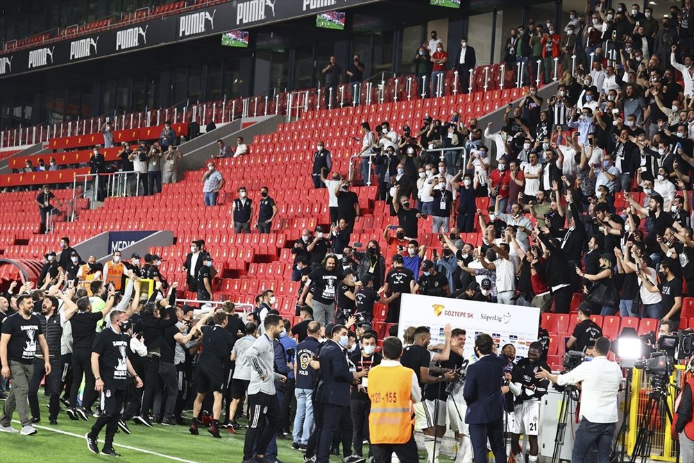 Beşiktaş şampiyonluğuna ulaştı (Beşiktaş'ın kaçıncı şampiyonluğu) - 5