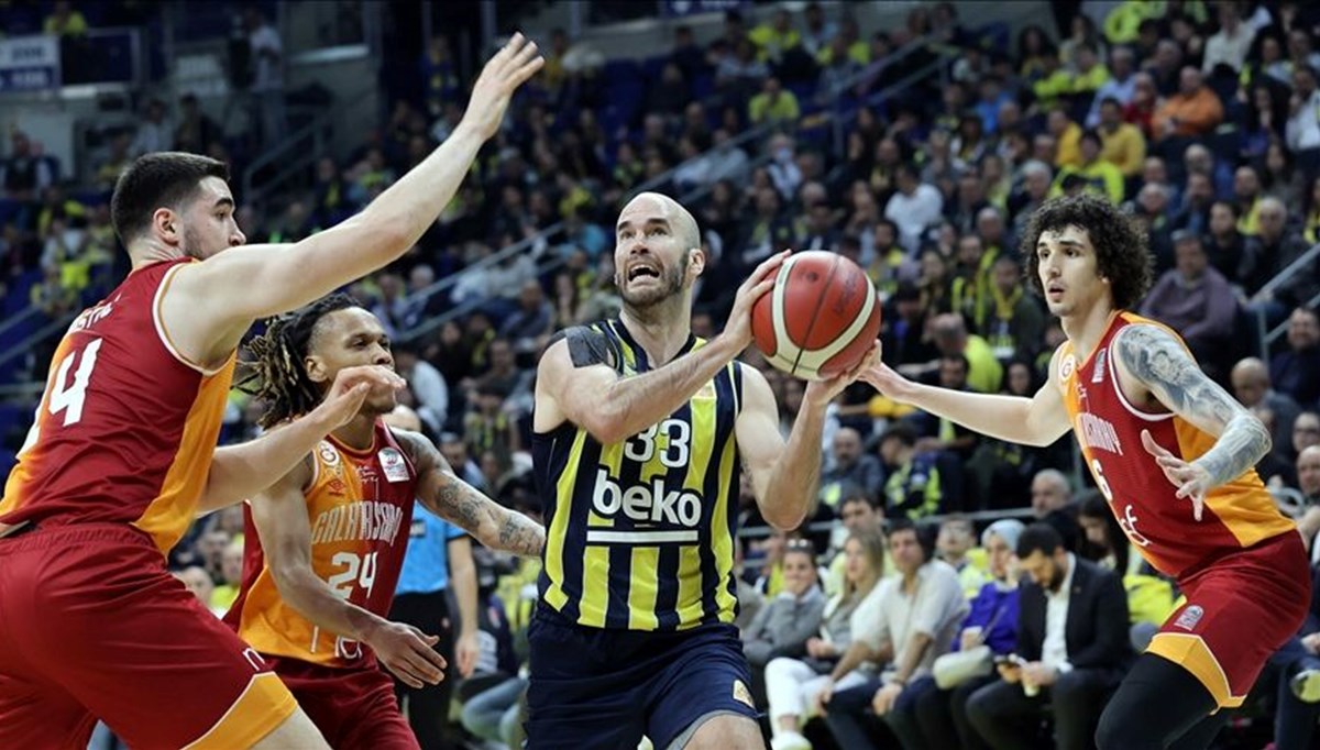 Basketbolda derbi heyecanı: Galatasaray-Fenerbahçe 4. haftada karşılaşacak