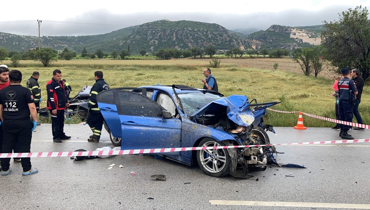 Burdur'da feci kaza: 5 ölü, 2'si ağır 5 yaralı