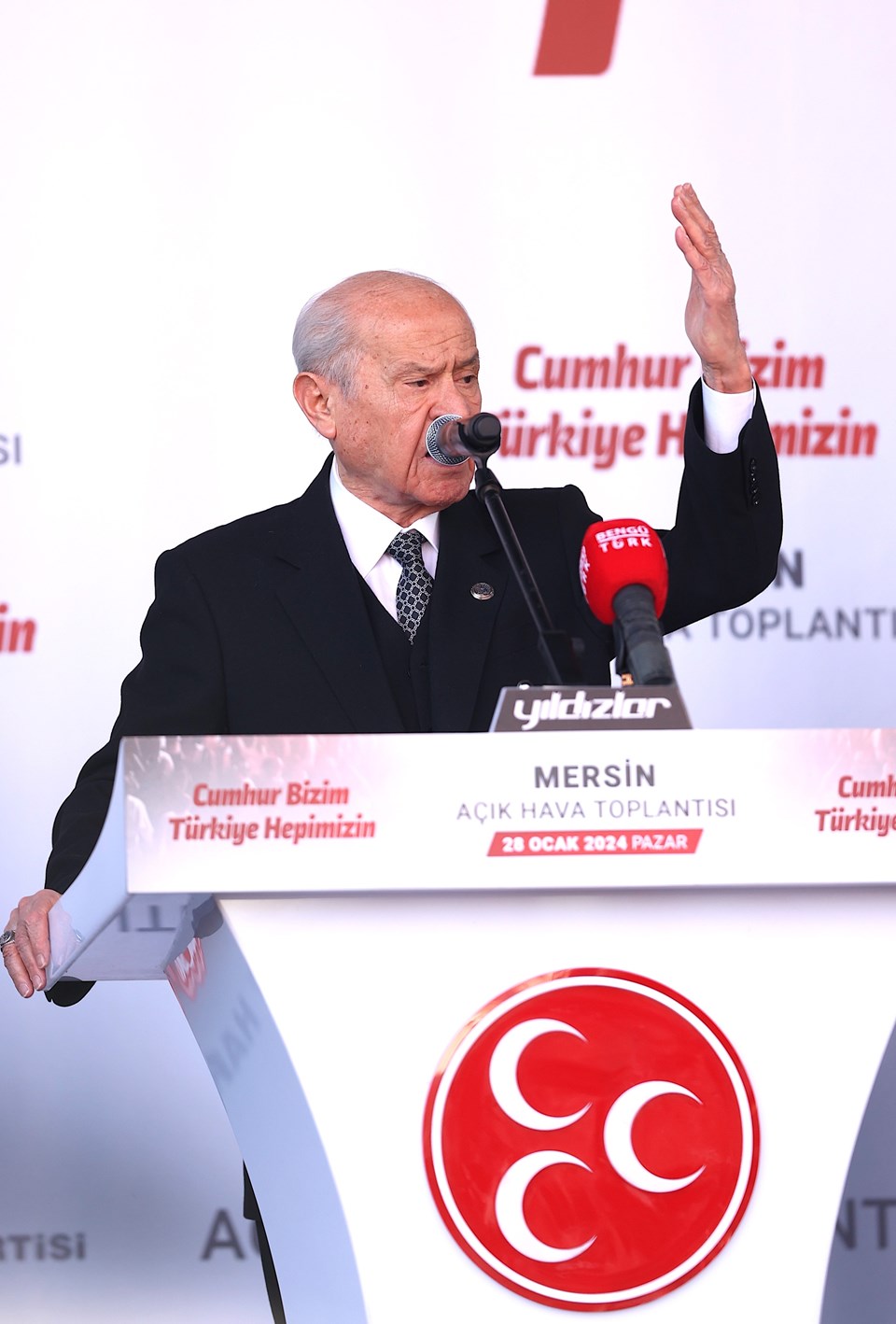 MHP ilk mitingini Mersin’de yaptı | Devlet Bahçeli: Yıkım belediyeciliğinin 63 günü kaldı - 1