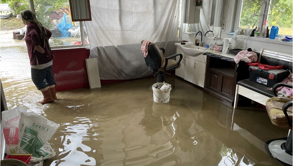 Meteoroloji'den sağanak uyarısı: Bartın ve Kars'ta sel