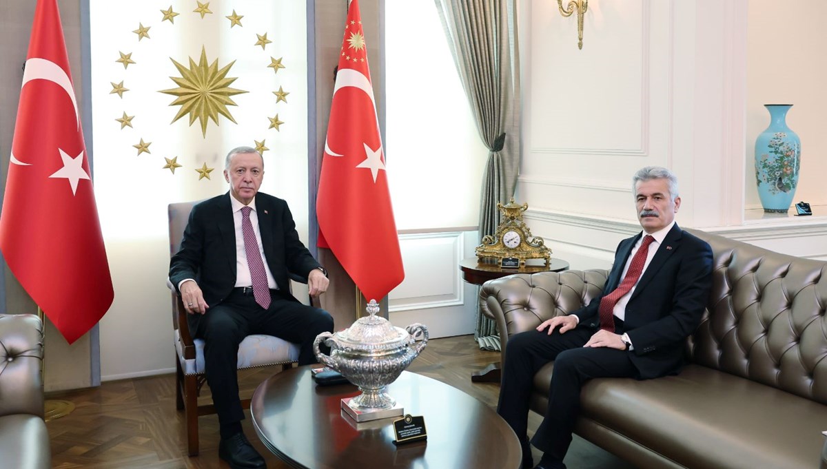 Cumhurbaşkanı Erdoğan, Danıştay Başkanı Zeki Yiğit’i kabul etti Cumhurbaşkanı Erdoğan, Danıştay Başkanı Zeki Yiğit’i kabul etti